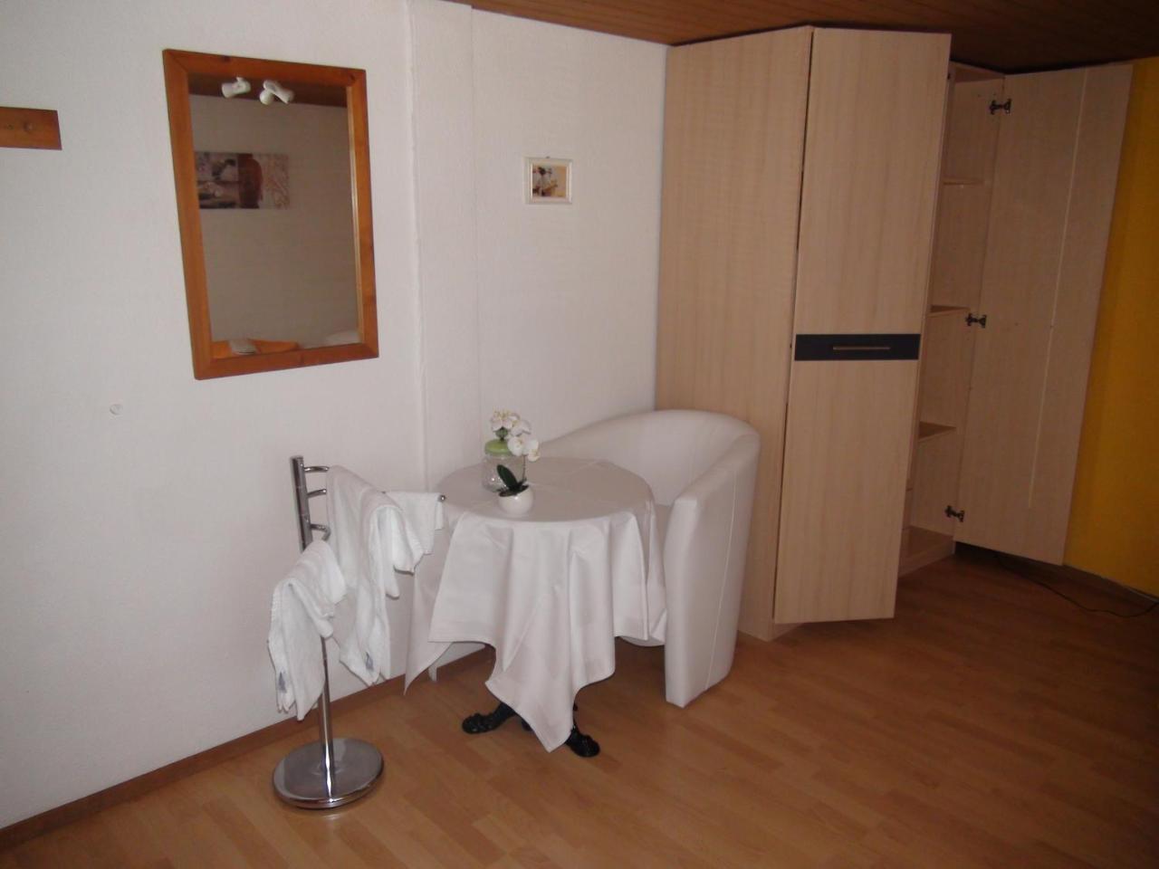 Bed and Breakfast Freihof Embrach Exterior foto